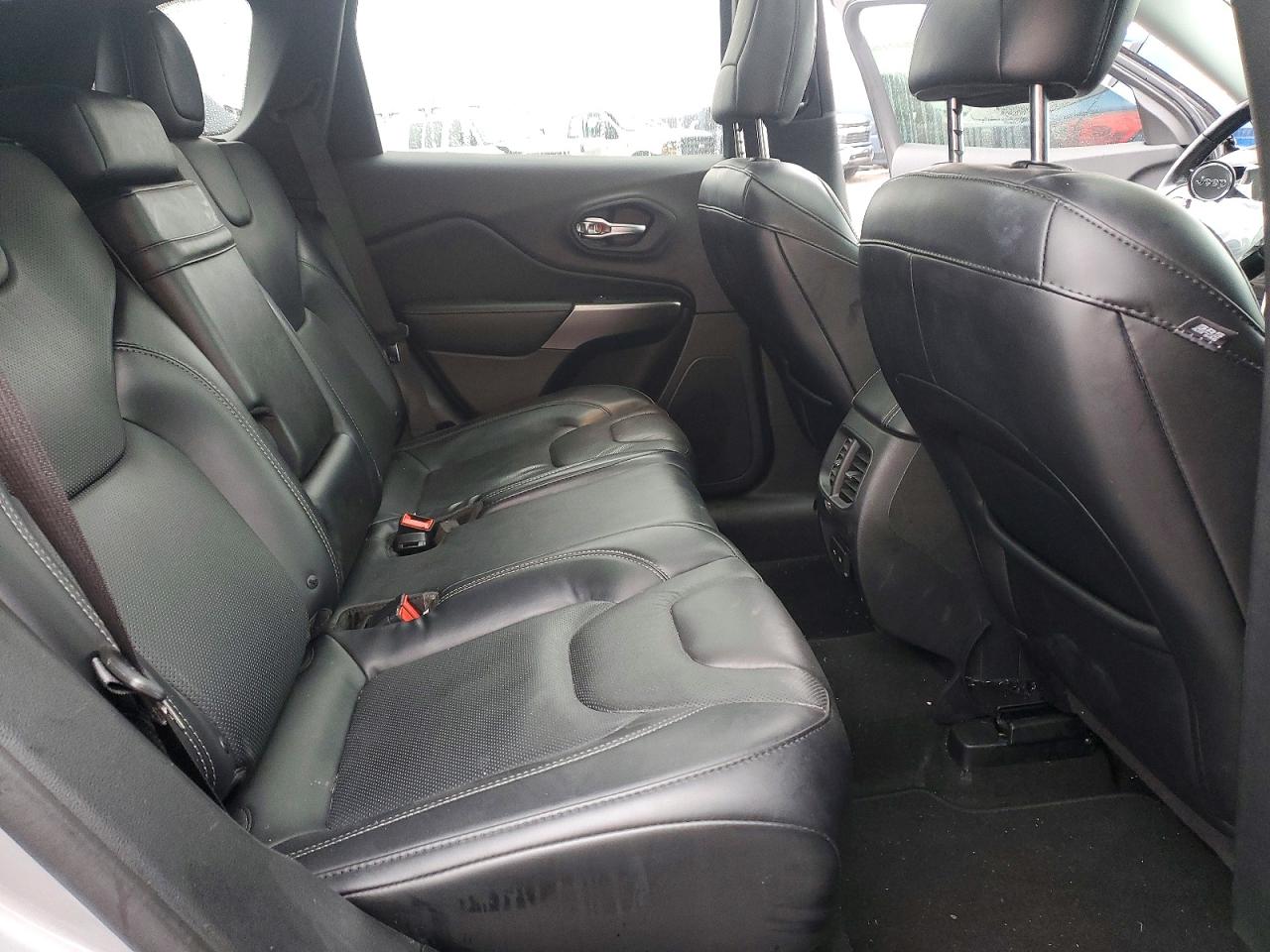 2019 JEEP CHEROKEE LIMITED photo 11