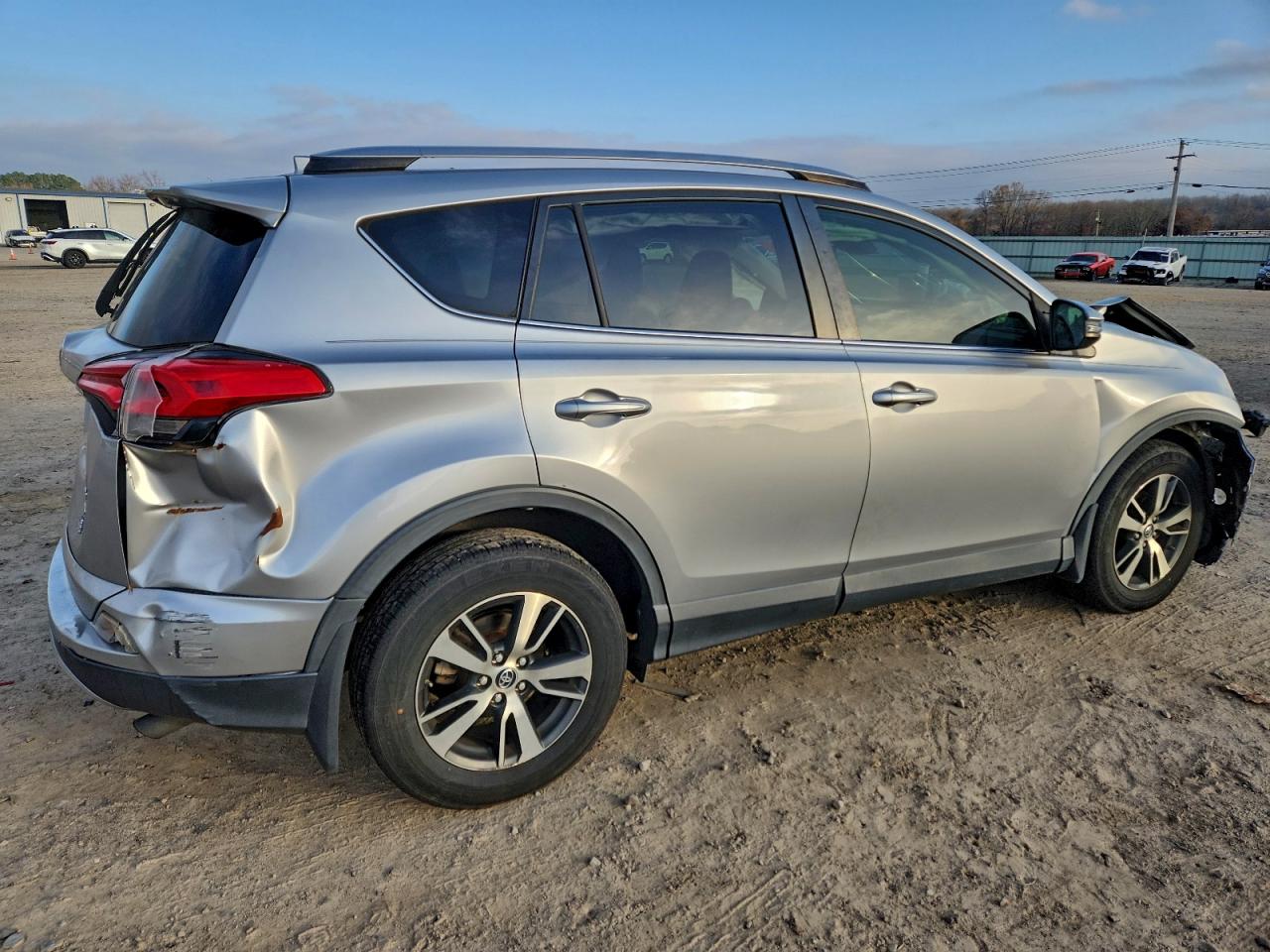 2018 TOYOTA RAV4 ADVENTURE photo 3