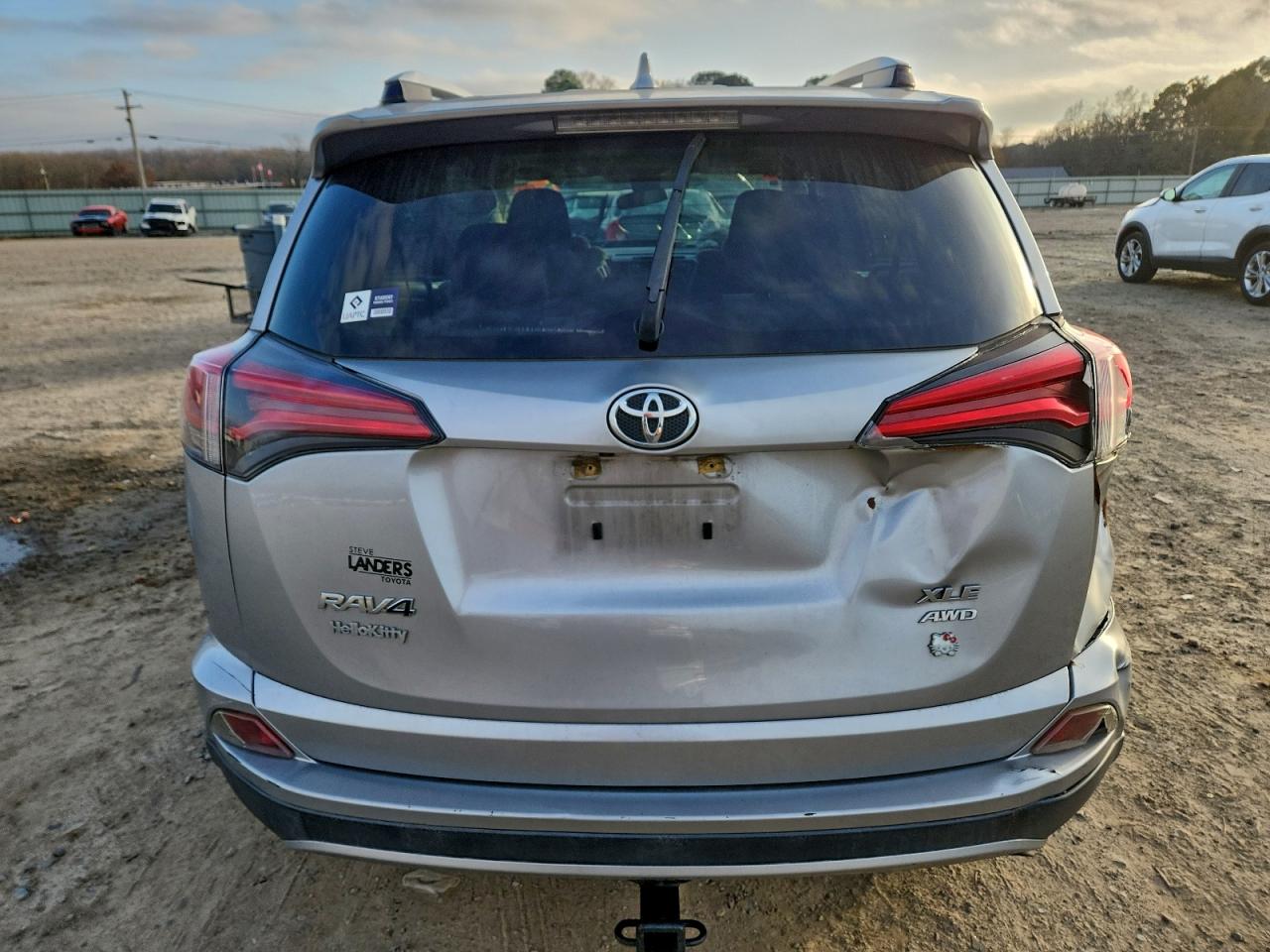2018 TOYOTA RAV4 ADVENTURE photo 6