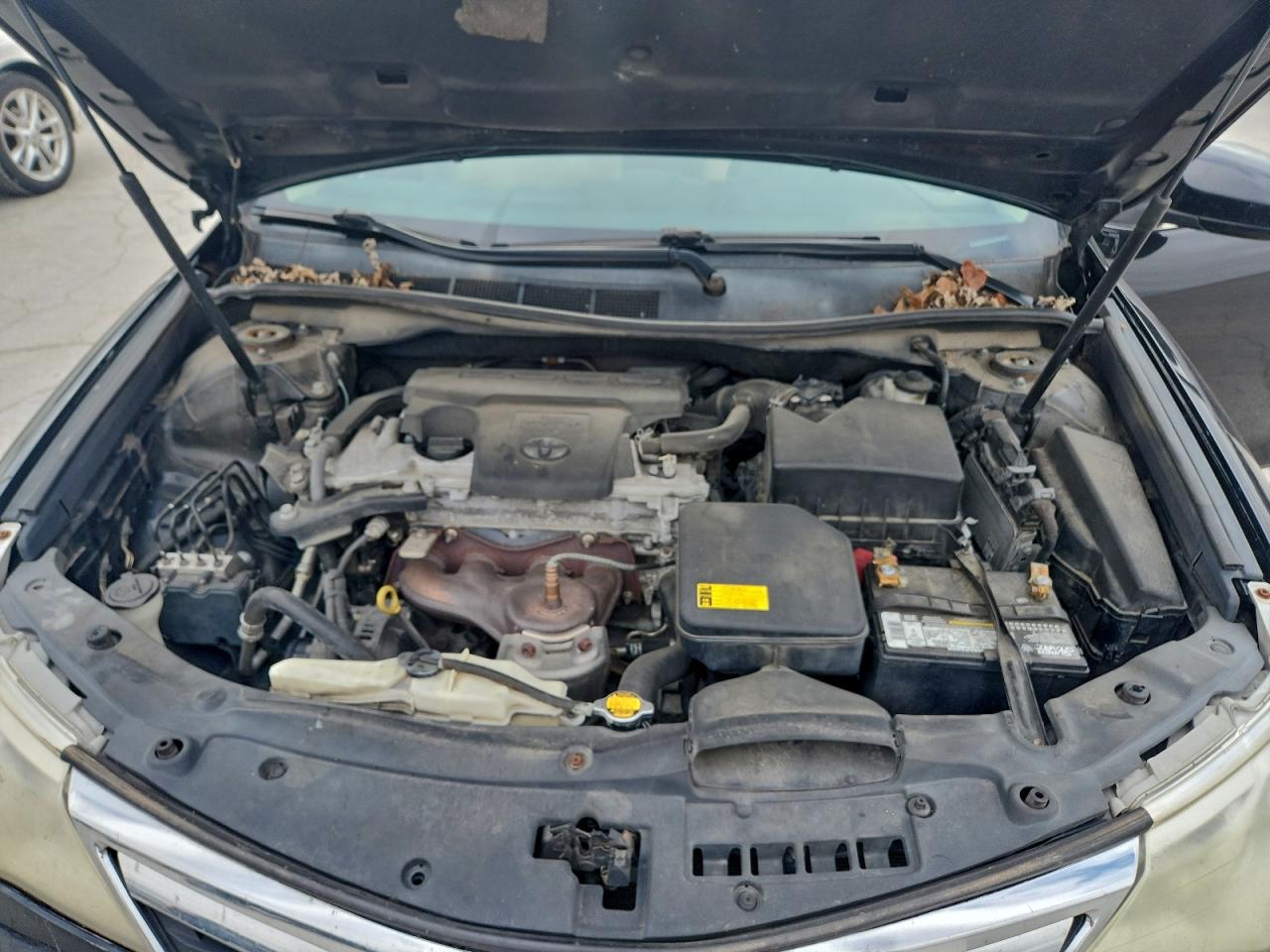 2014 TOYOTA CAMRY XLE photo 11