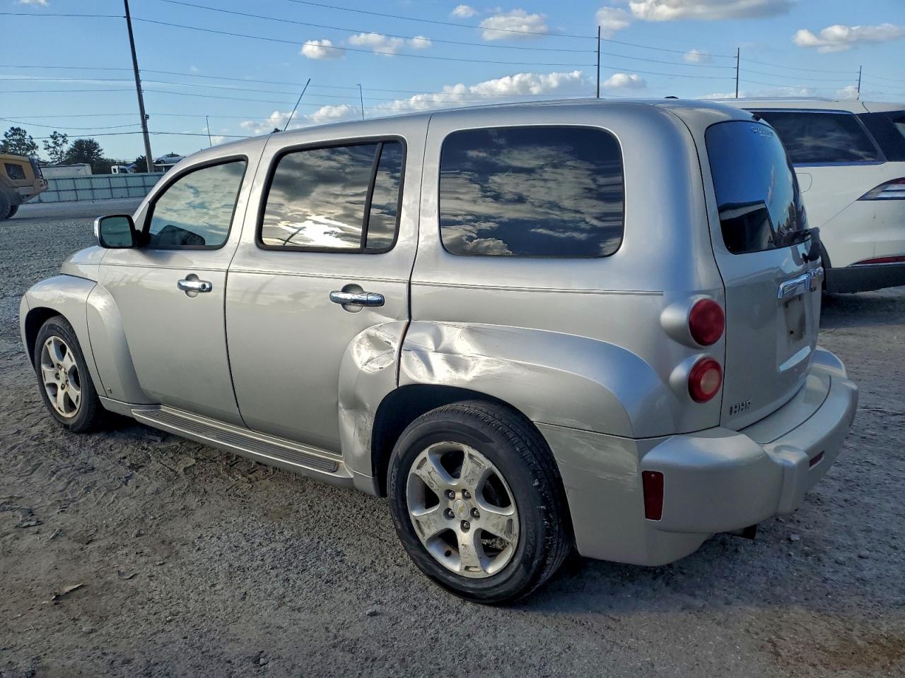 2007 CHEVROLET HHR LT photo 2