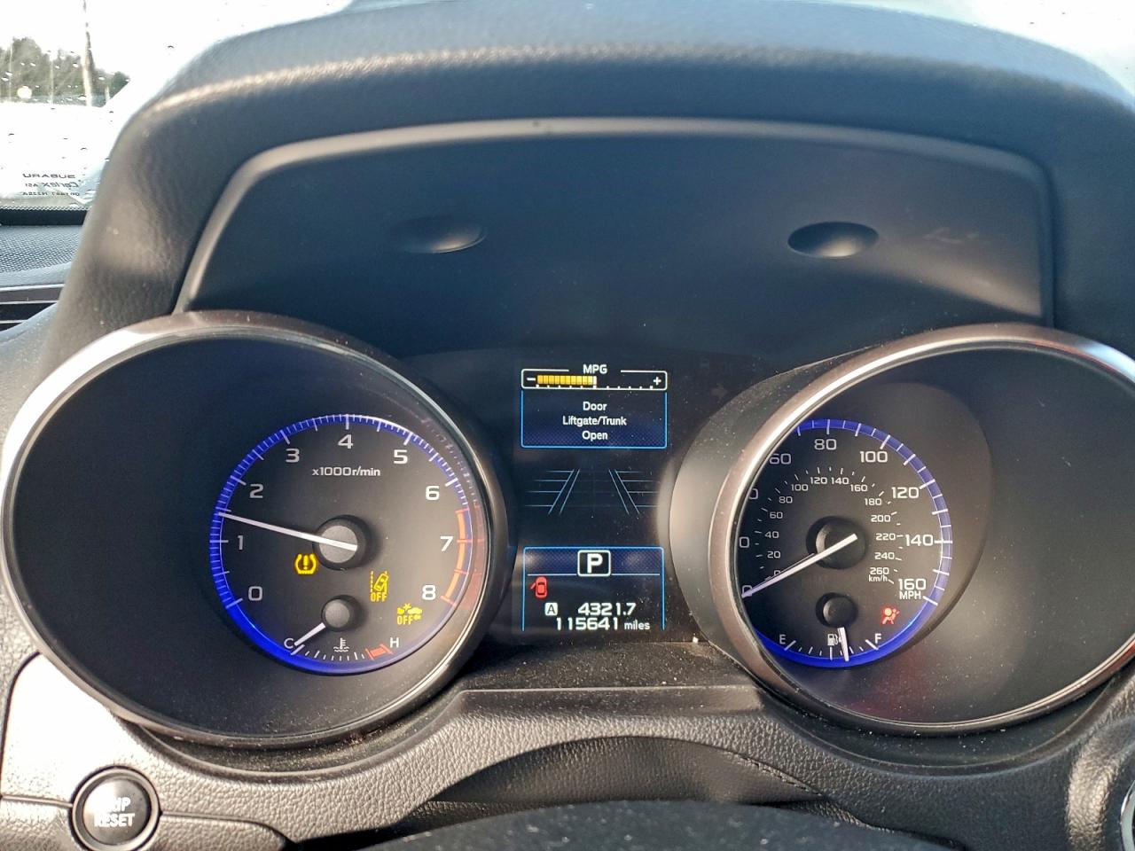 2015 SUBARU OUTBACK 3.6R LIMITED photo 9