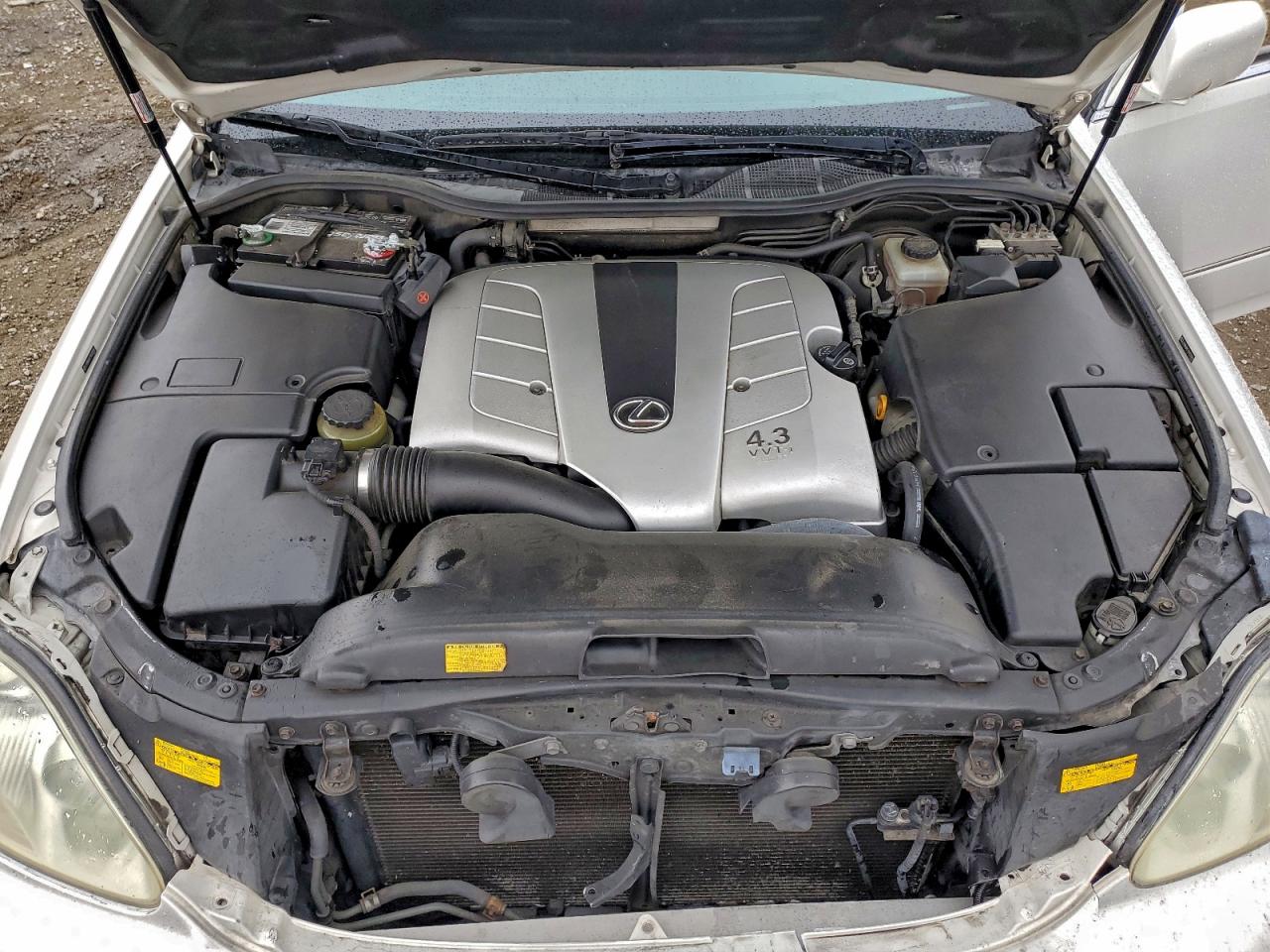 2005 LEXUS LS 430 photo 11