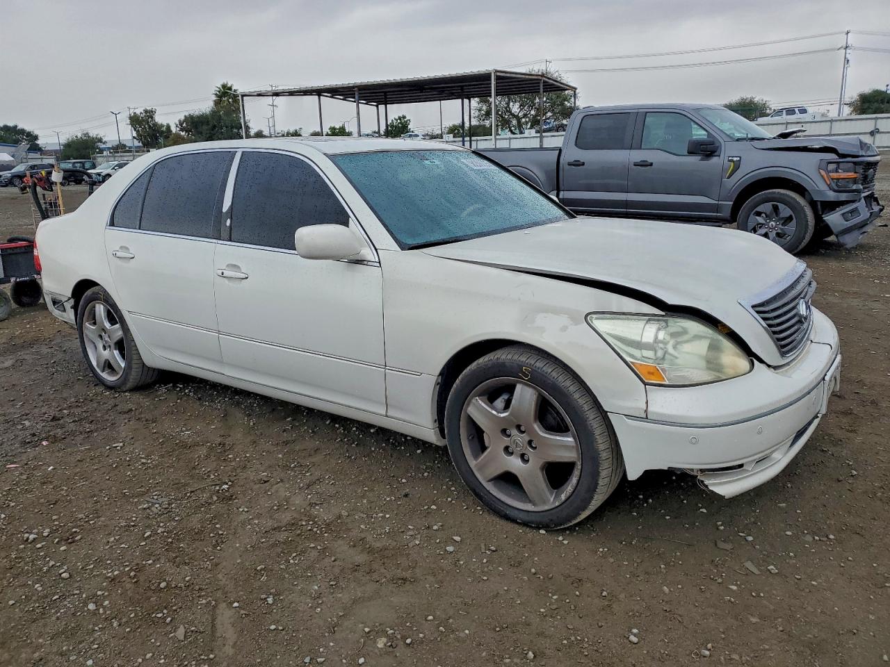 2005 LEXUS LS 430 photo 4