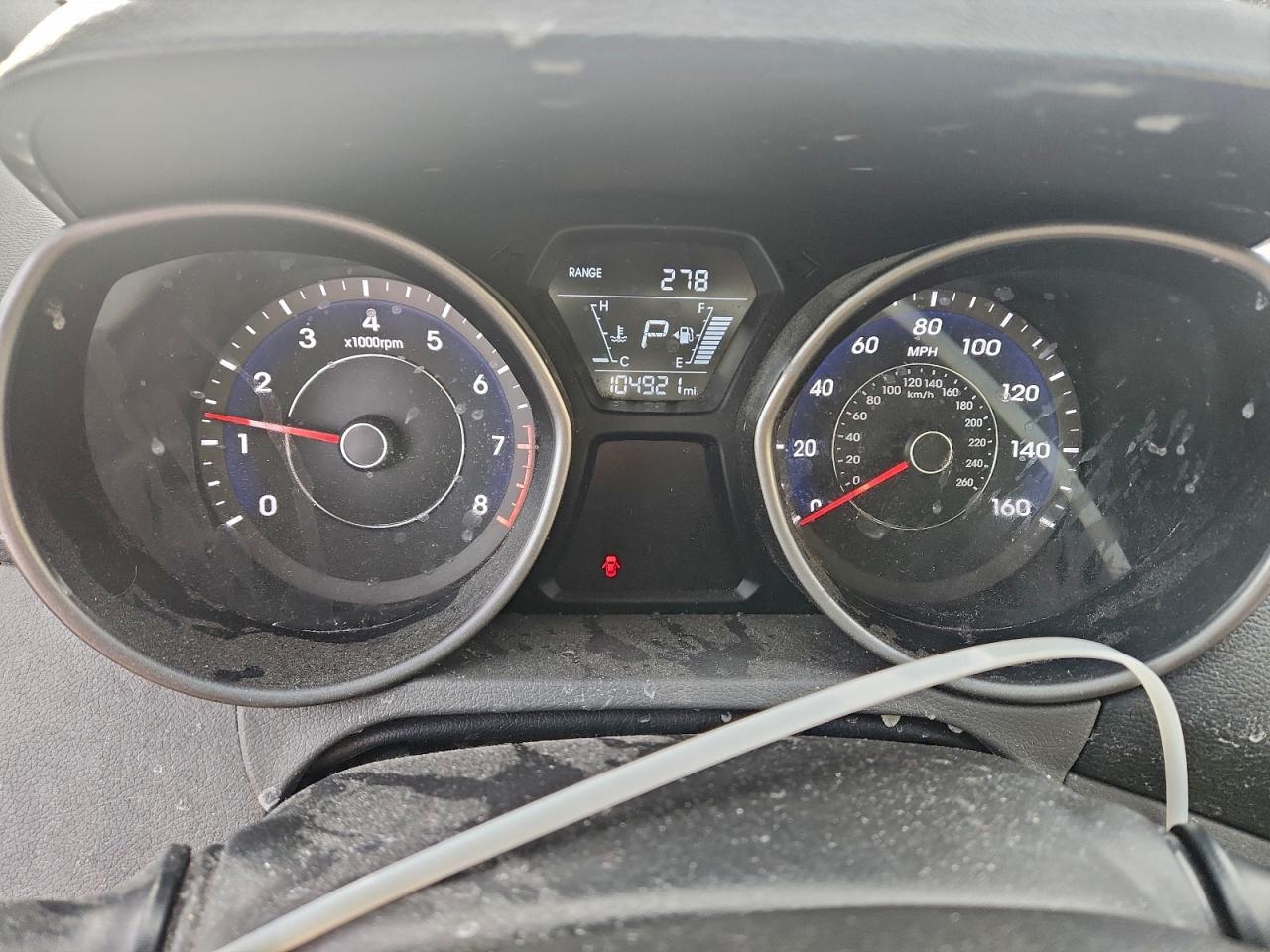 2014 HYUNDAI ELANTRA SE photo 9
