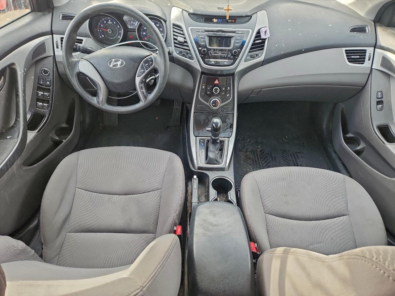 2014 HYUNDAI ELANTRA SE photo 8
