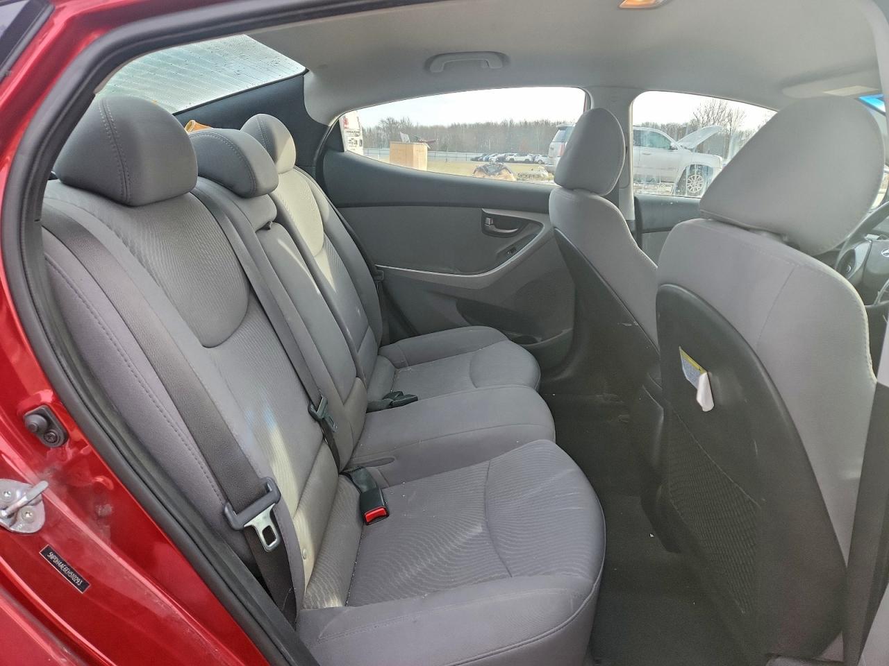 2014 HYUNDAI ELANTRA SE photo 10