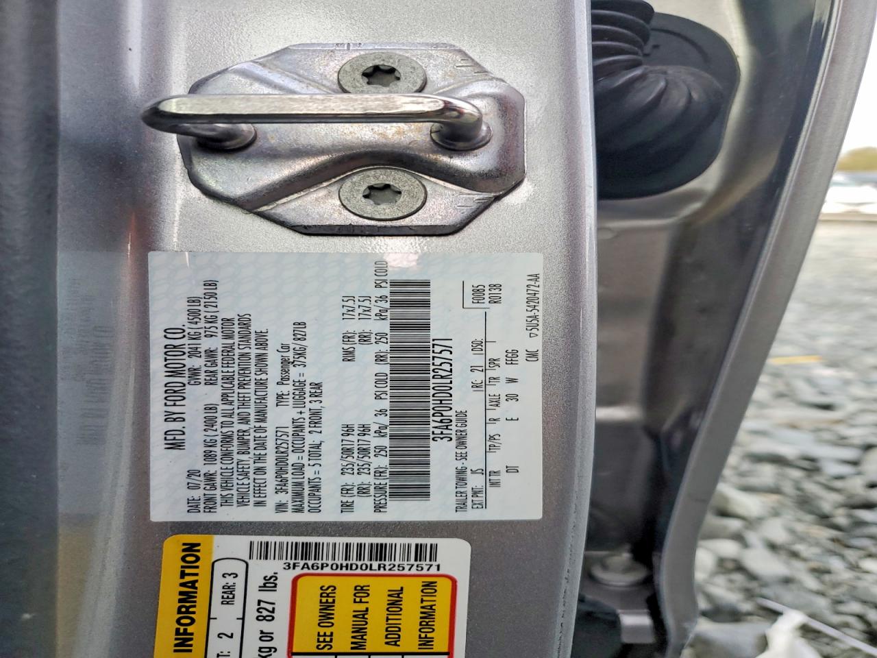 2020 FORD FUSION SE photo 12