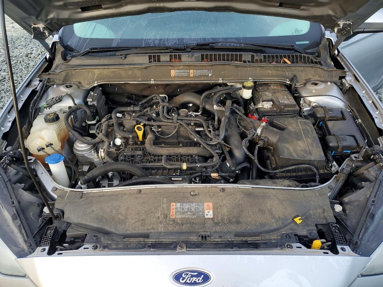 2020 FORD FUSION SE photo 11