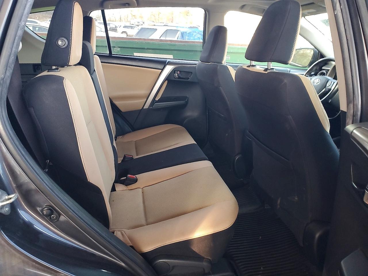 2018 TOYOTA RAV4 ADVENTURE photo 10