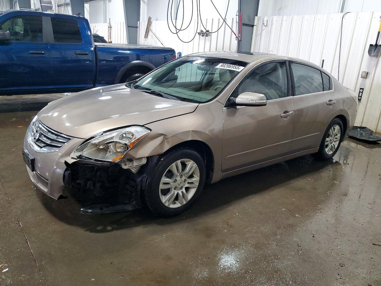 2012 NISSAN ALTIMA