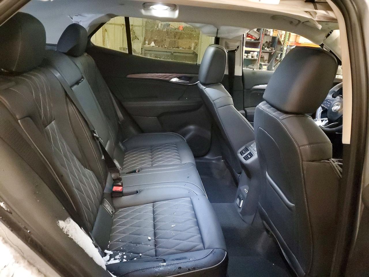 2023 BUICK ENVISION AVENIR photo 11