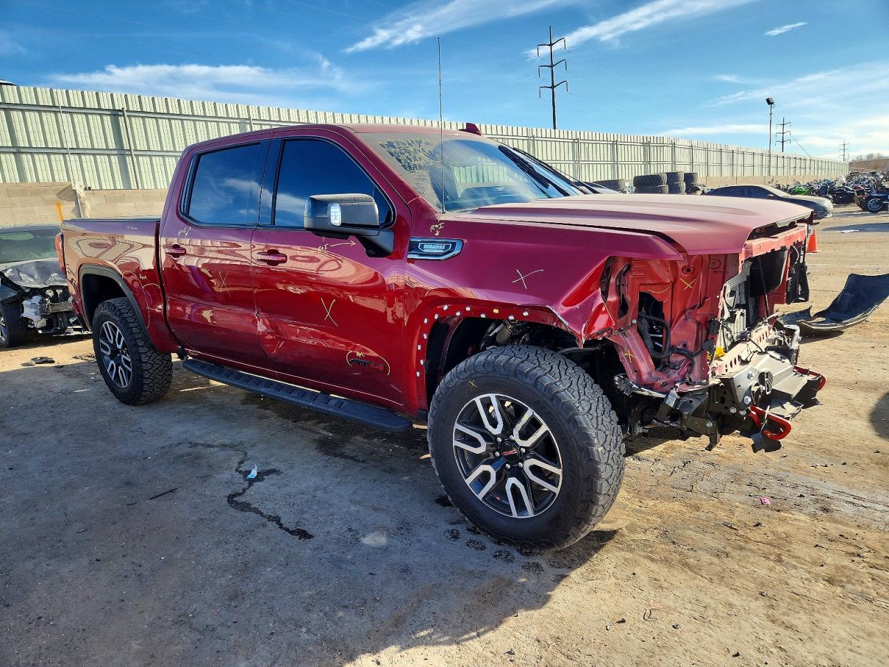 2025 GMC SIERRA K1500 AT4 photo 4