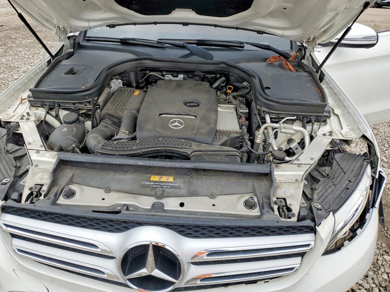 2018 MERCEDES-BENZ GLC 300 photo 12