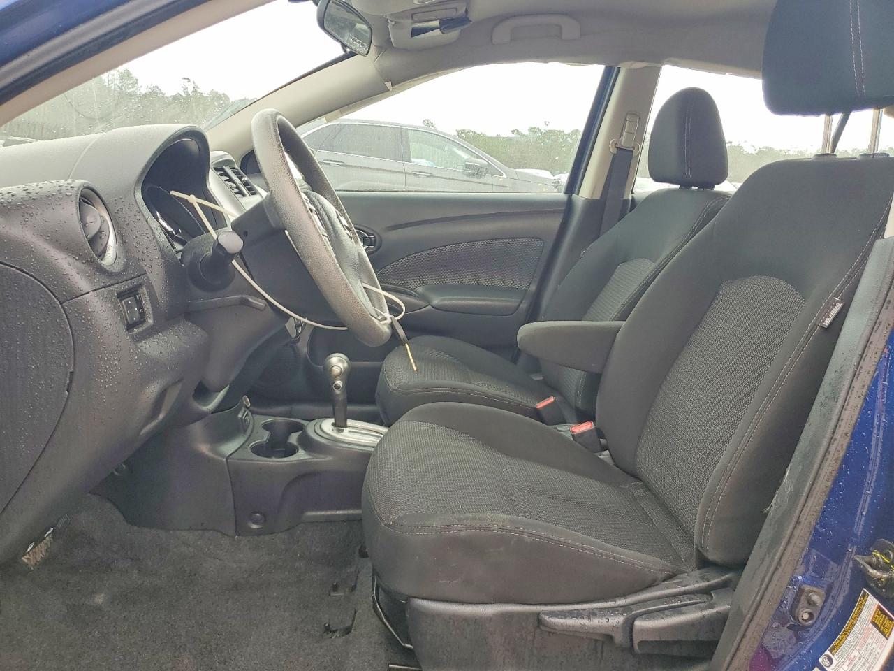 2018 NISSAN VERSA S photo 7