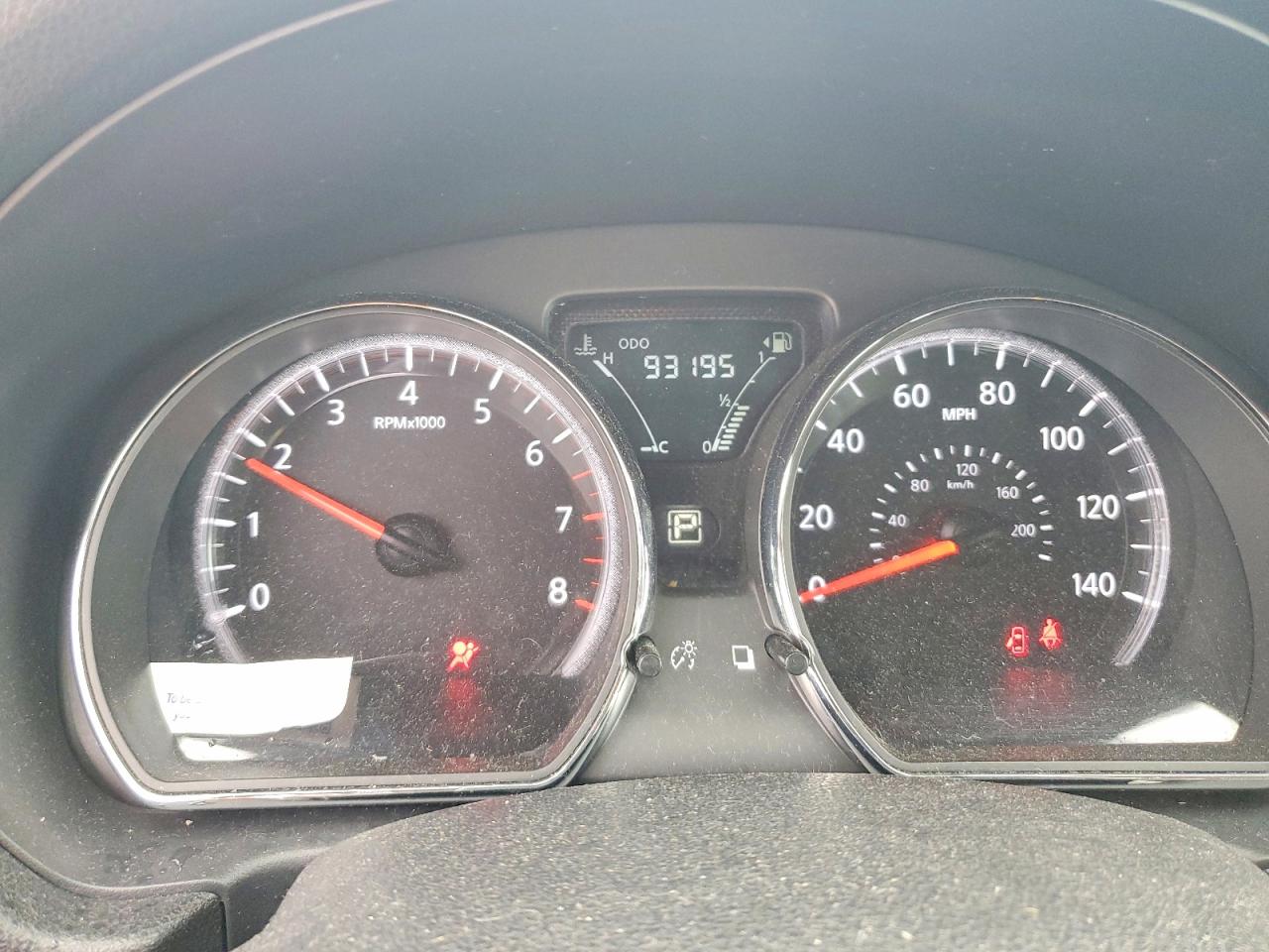 2018 NISSAN VERSA S photo 9