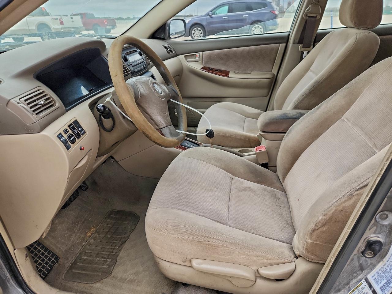2006 TOYOTA COROLLA CE photo 7