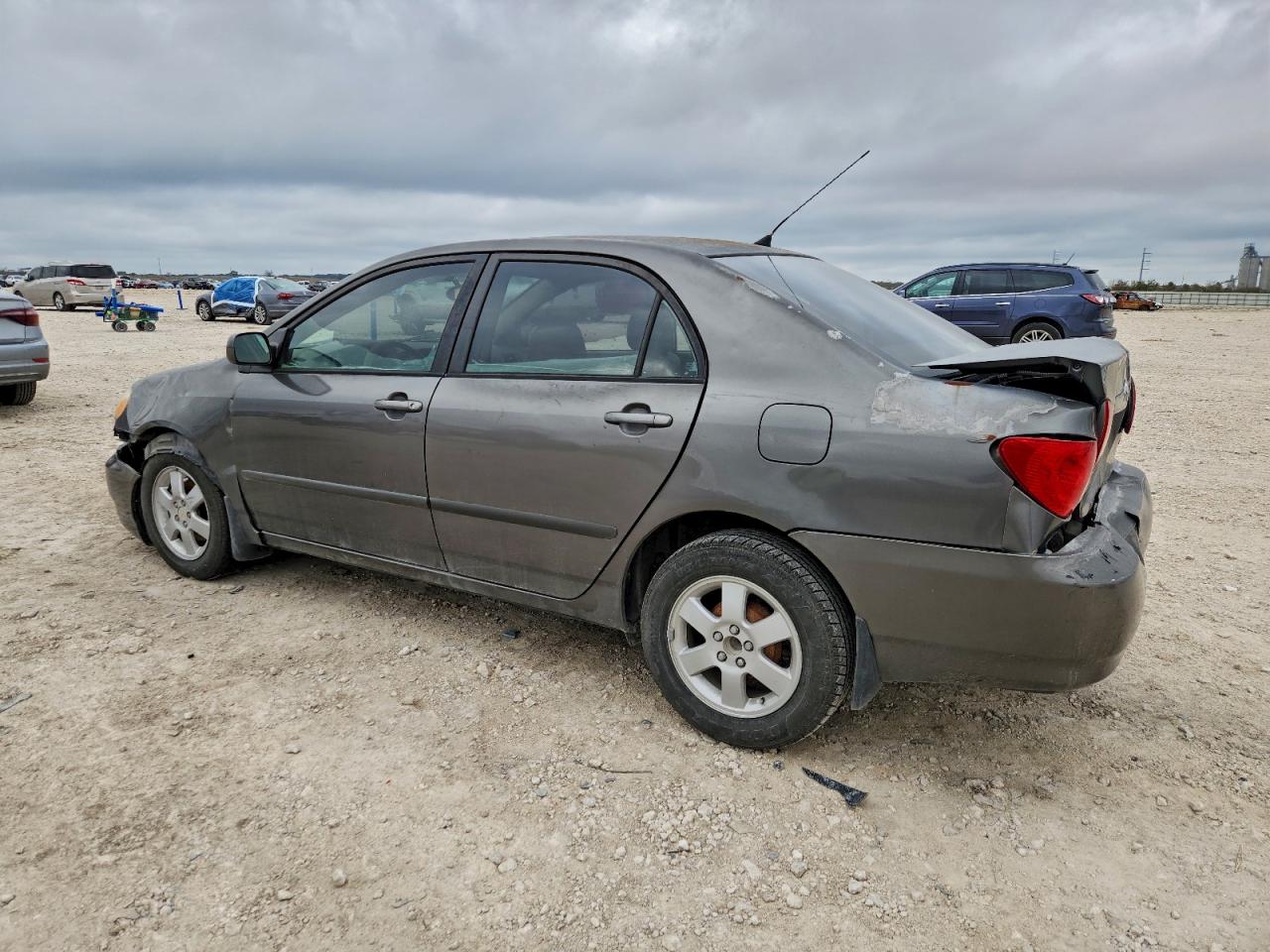 2006 TOYOTA COROLLA CE photo 2