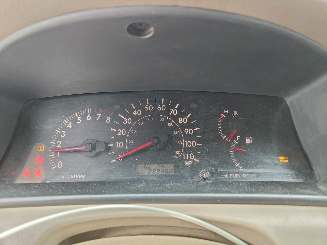 2006 TOYOTA COROLLA CE photo 9