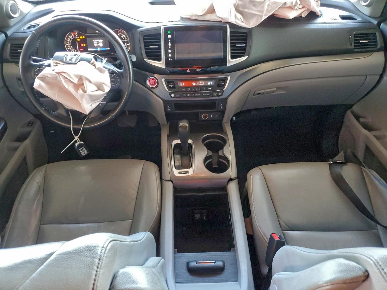 2016 HONDA PILOT EXL photo 8