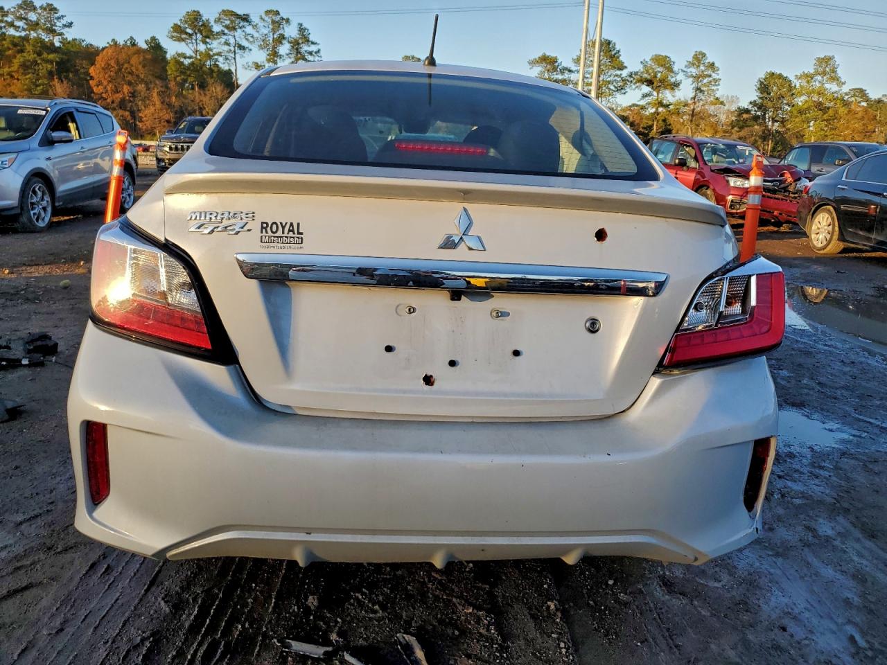 2024 MITSUBISHI MIRAGE G4 ES photo 6
