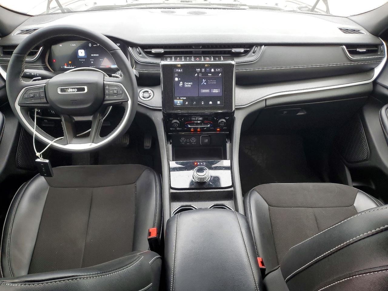 2024 JEEP GRAND CHEROKEE LAREDO photo 8