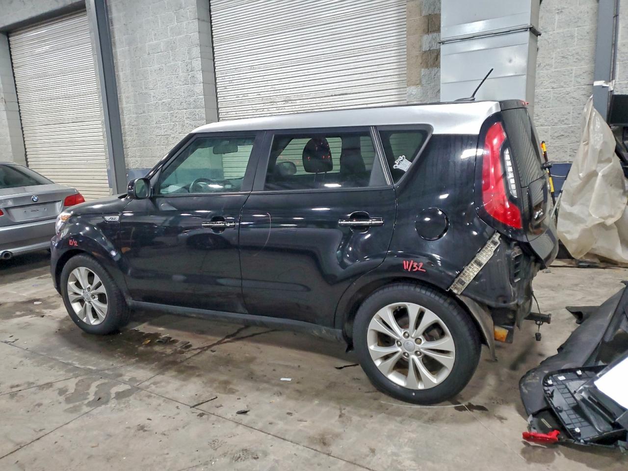 2015 KIA SOUL + photo 2