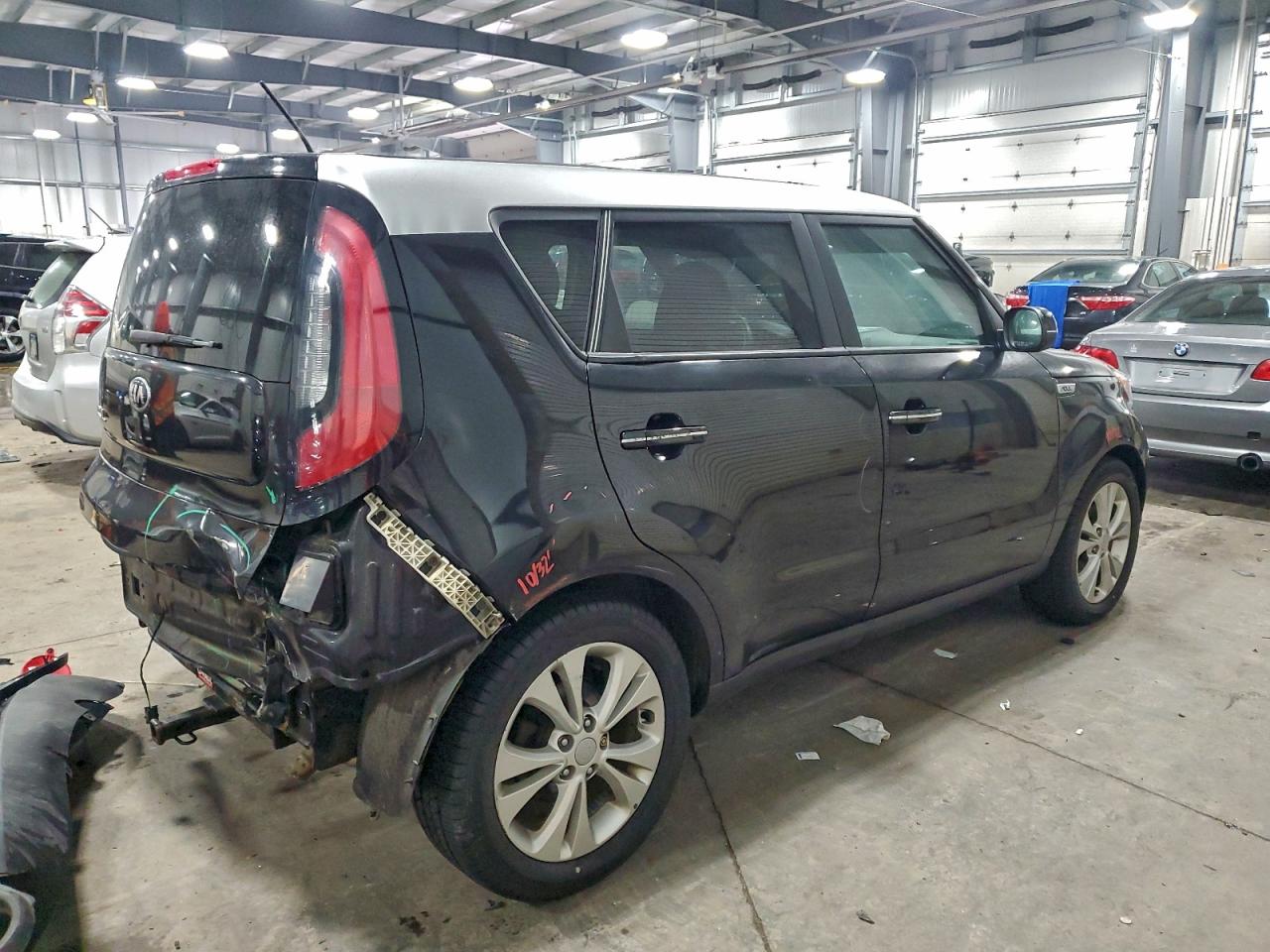 2015 KIA SOUL + photo 3