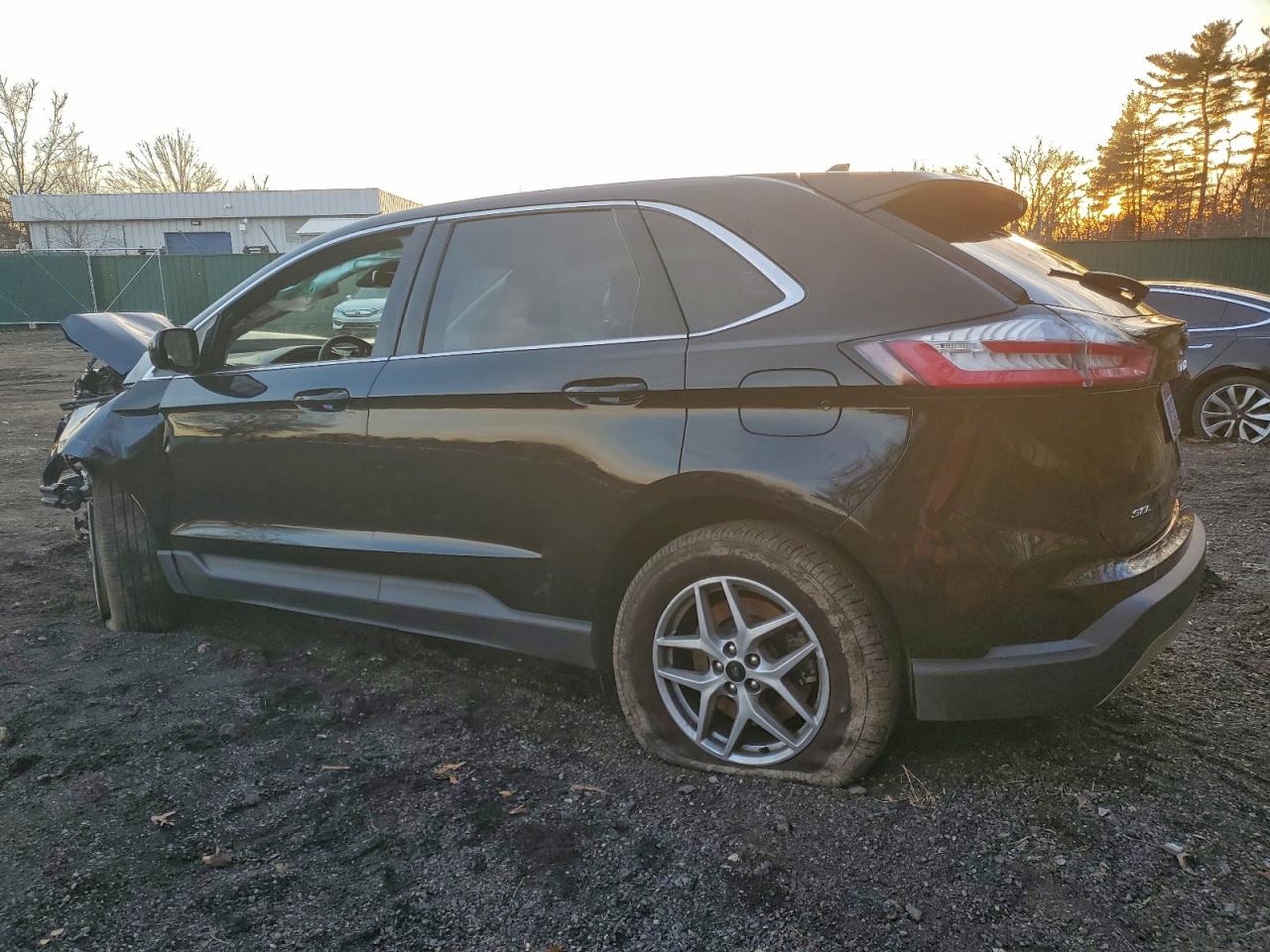 2024 FORD EDGE SEL photo 2