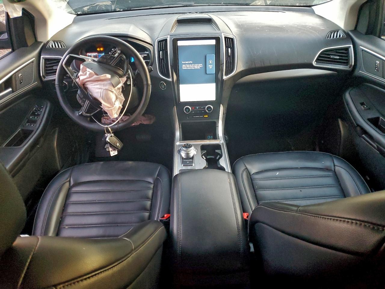 2024 FORD EDGE SEL photo 8