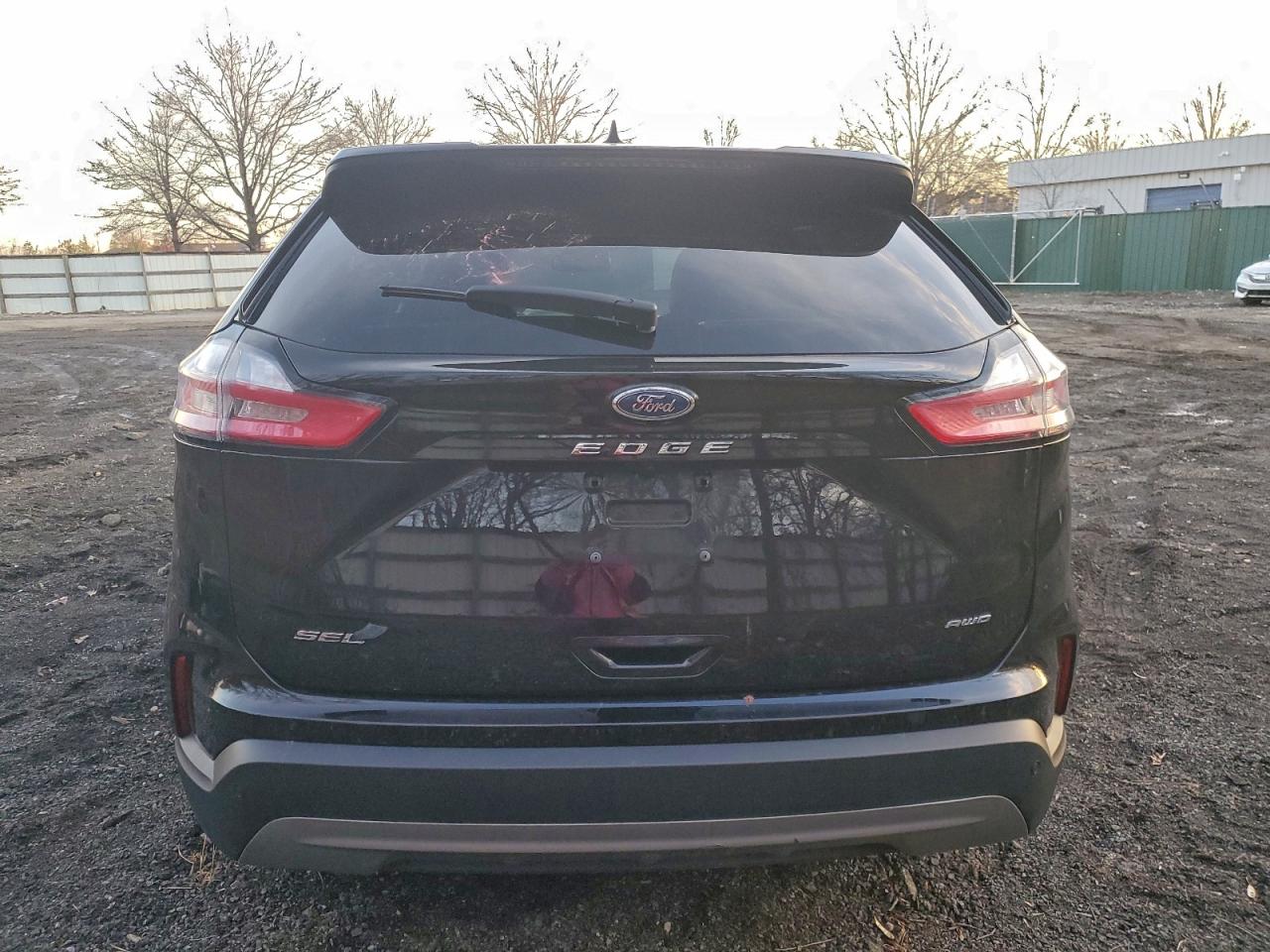 2024 FORD EDGE SEL photo 6