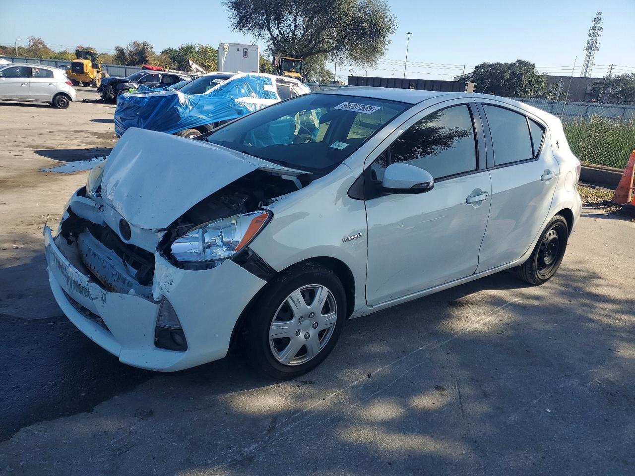 2013 TOYOTA PRIUS C