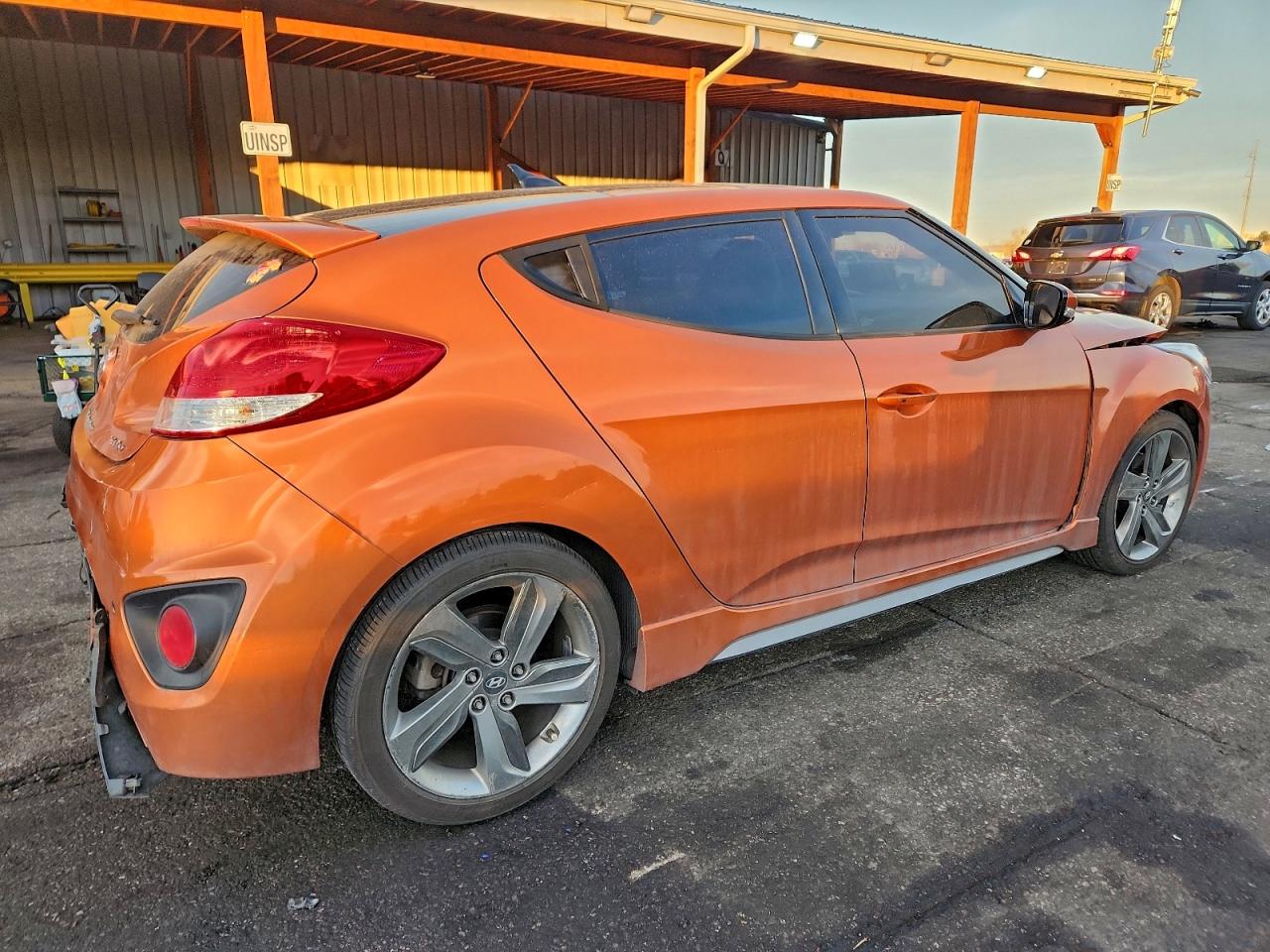 2015 HYUNDAI VELOSTER TURBO photo 3