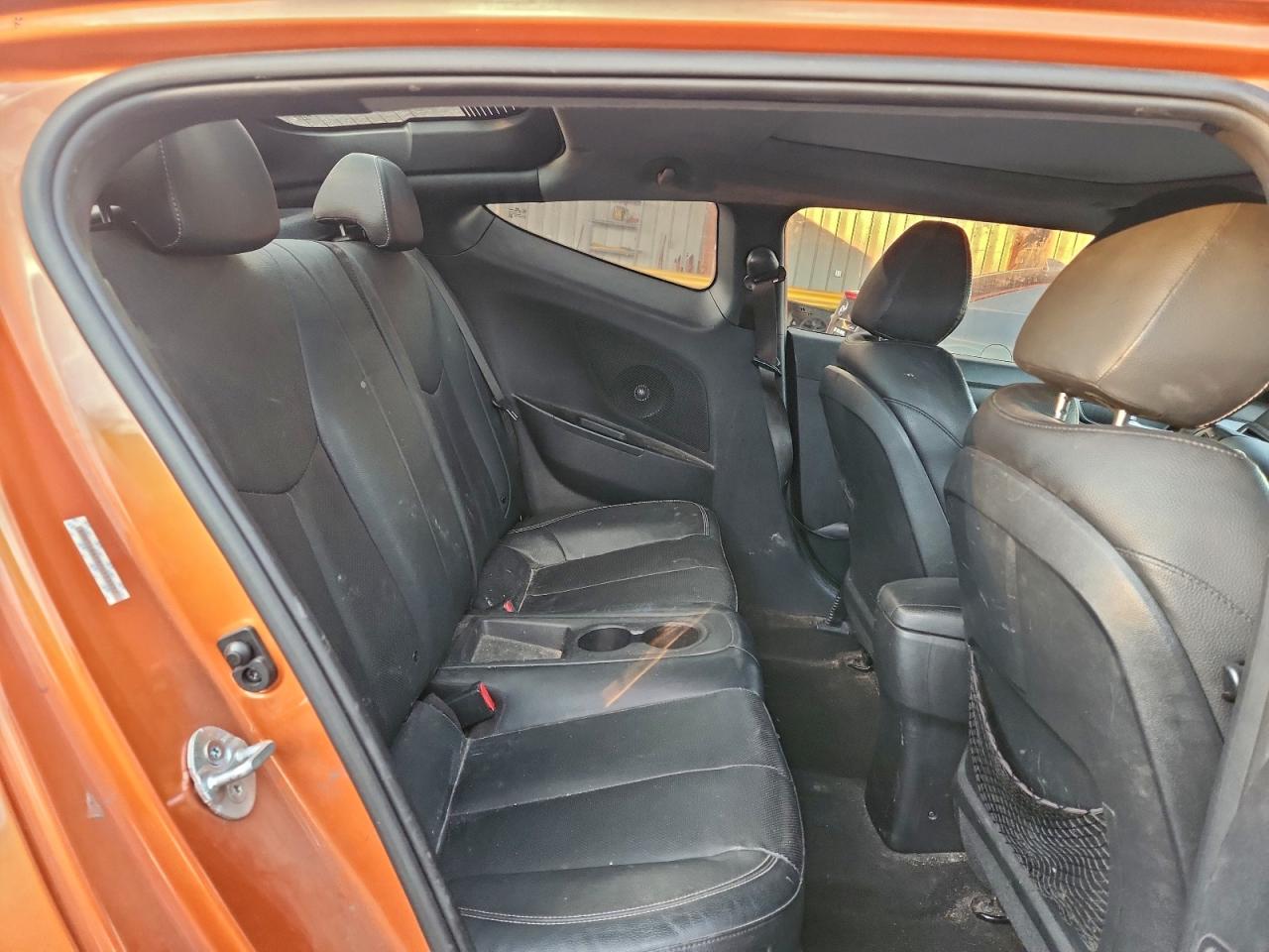 2015 HYUNDAI VELOSTER TURBO photo 10