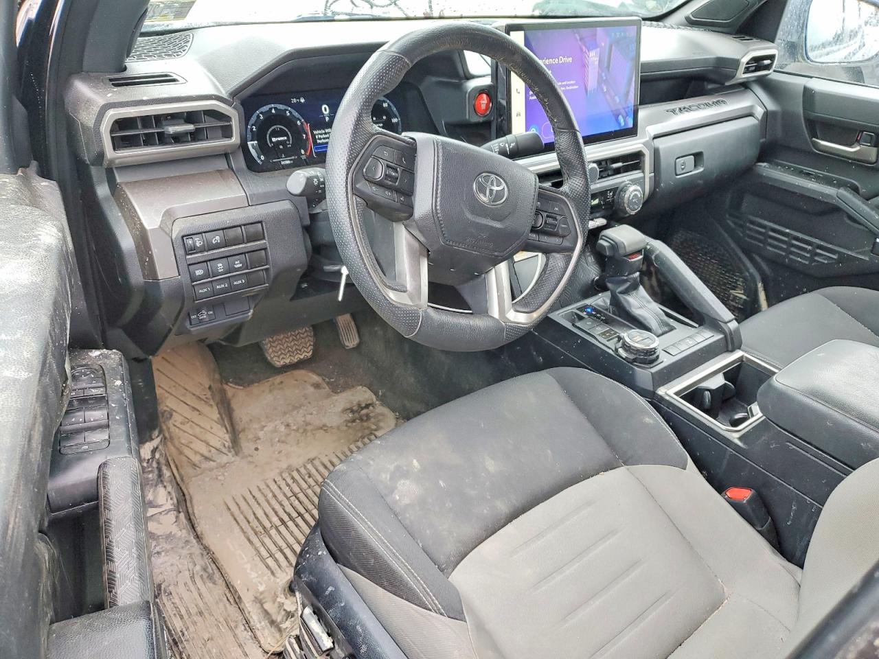 2024 TOYOTA TACOMA DOUBLE CAB photo 8