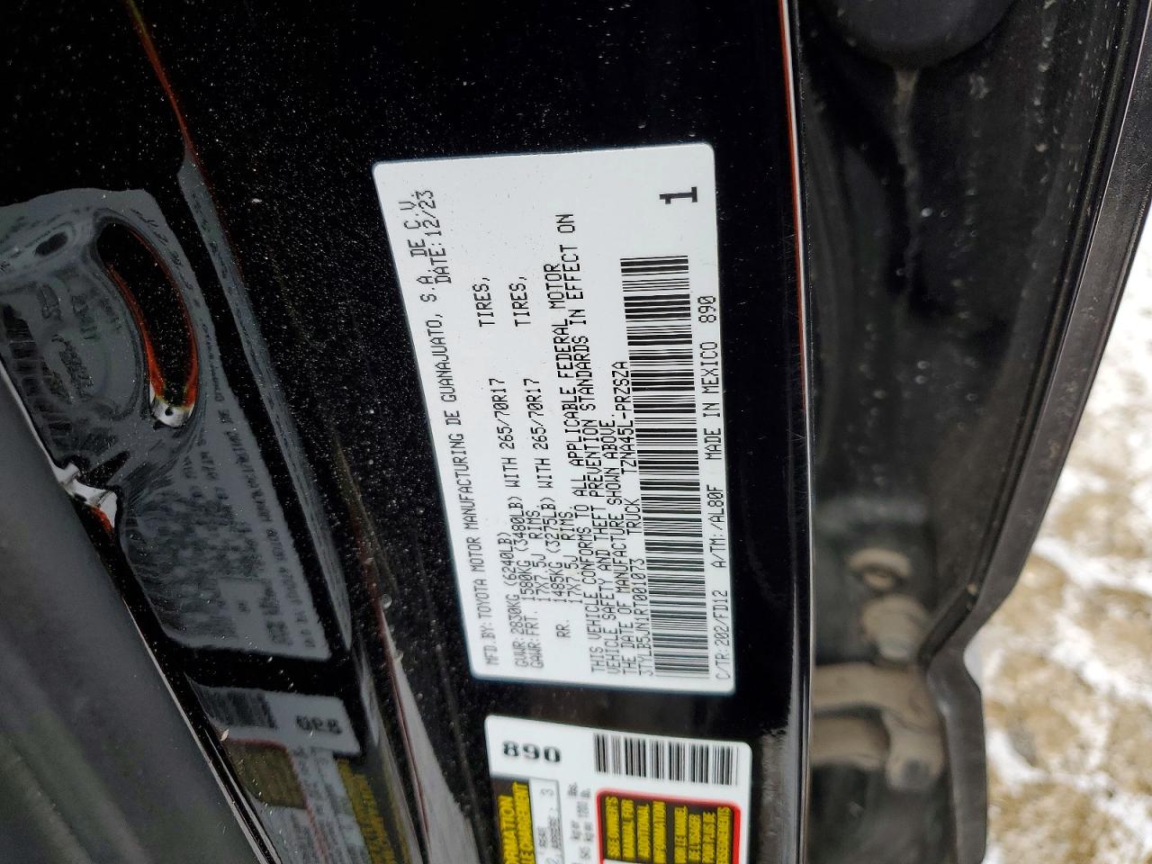 2024 TOYOTA TACOMA DOUBLE CAB photo 12