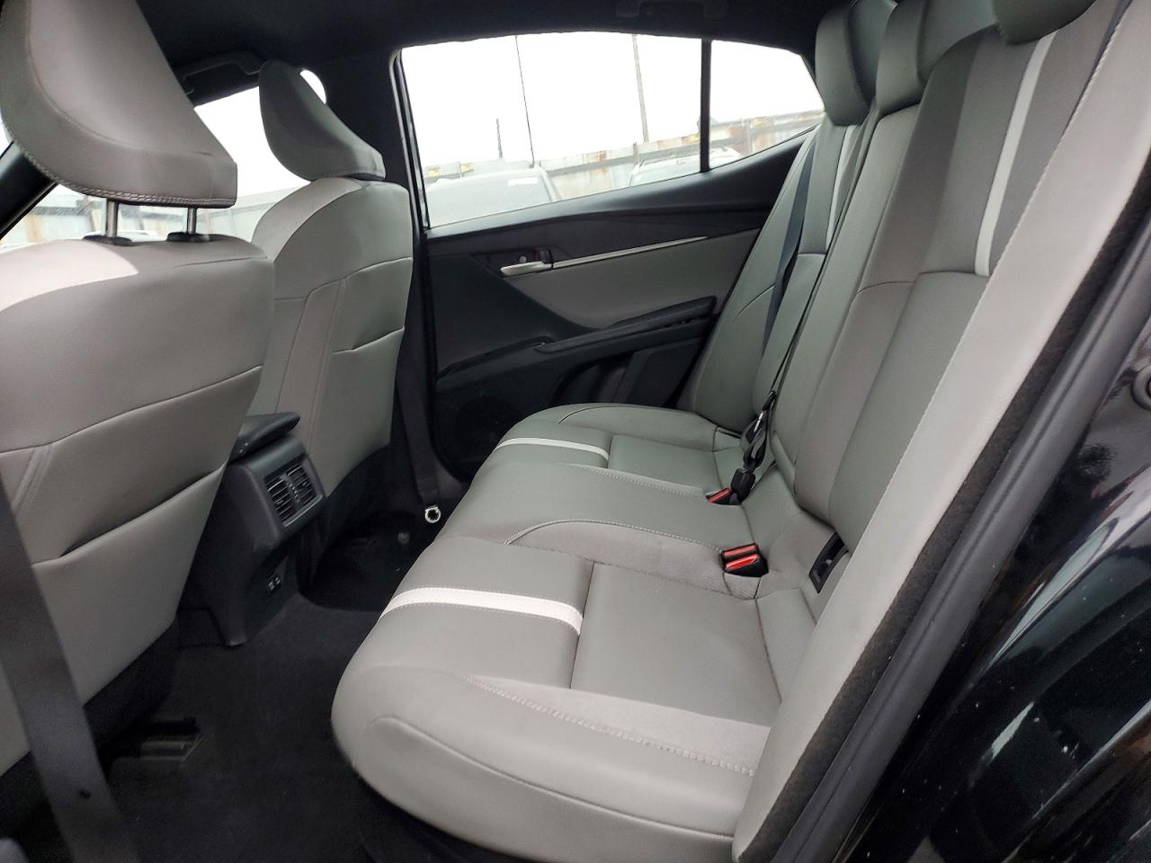 2025 TOYOTA CAMRY XSE photo 10