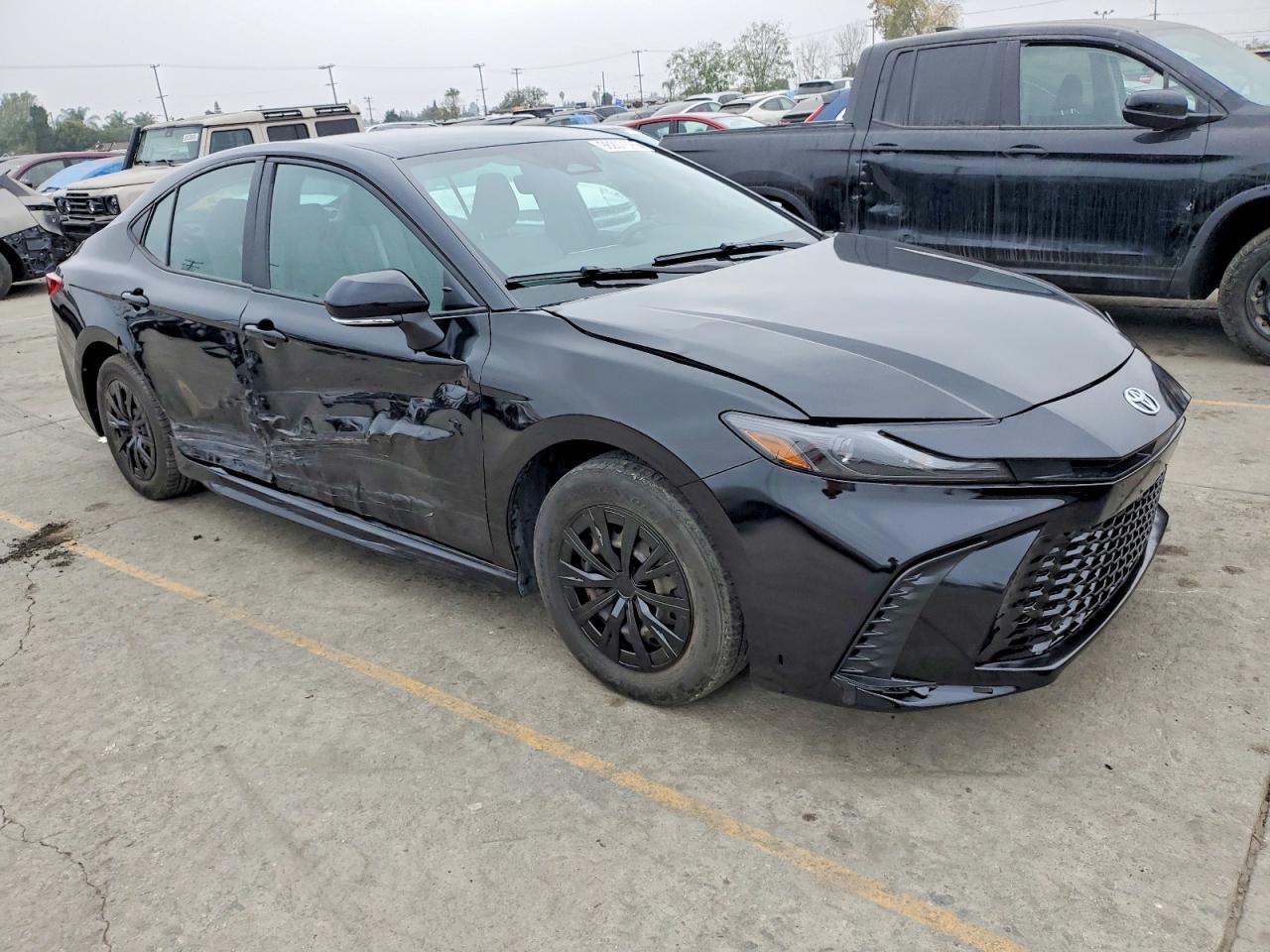 2025 TOYOTA CAMRY XSE photo 4