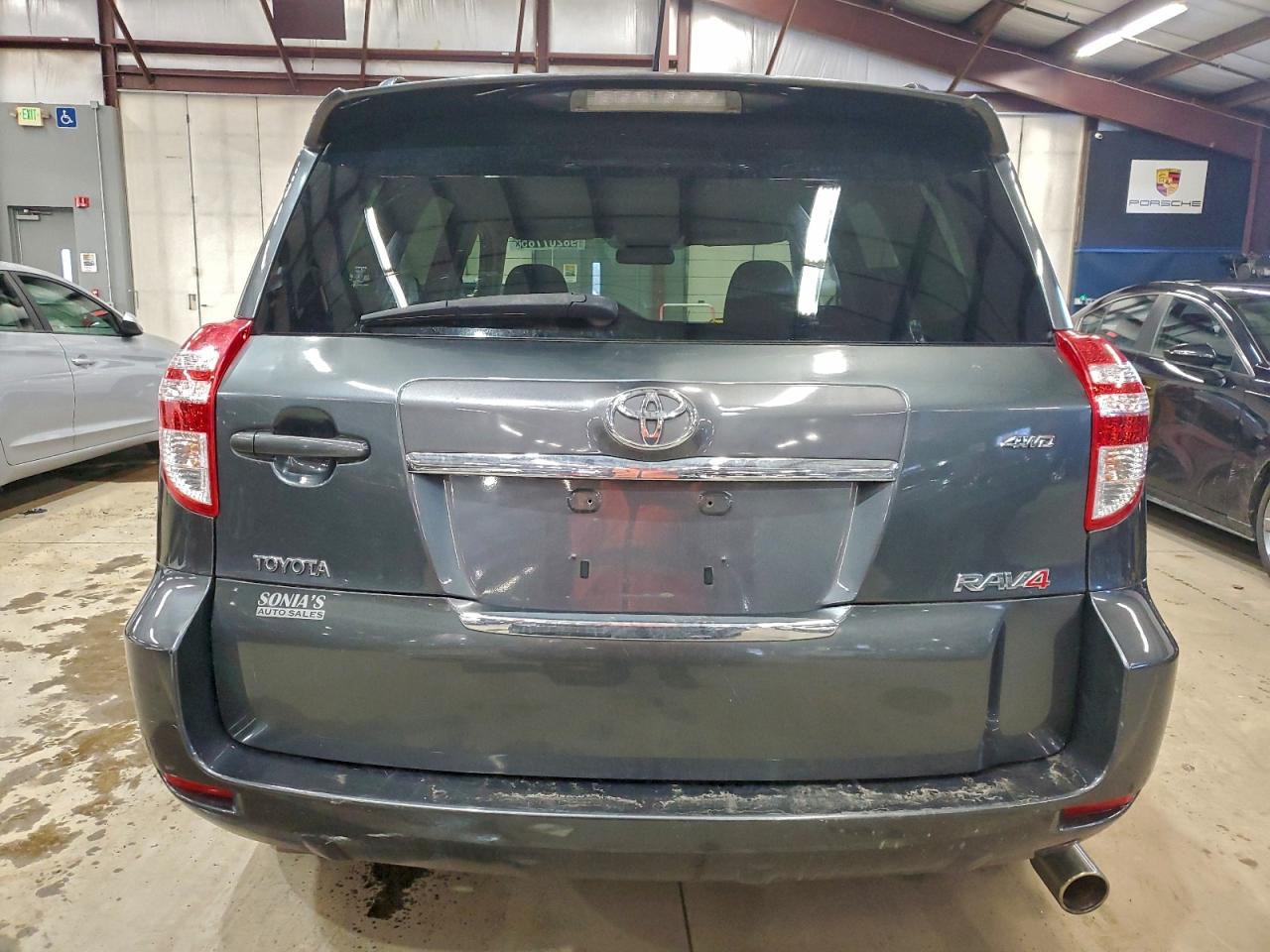 2010 TOYOTA RAV4 SPORT photo 6