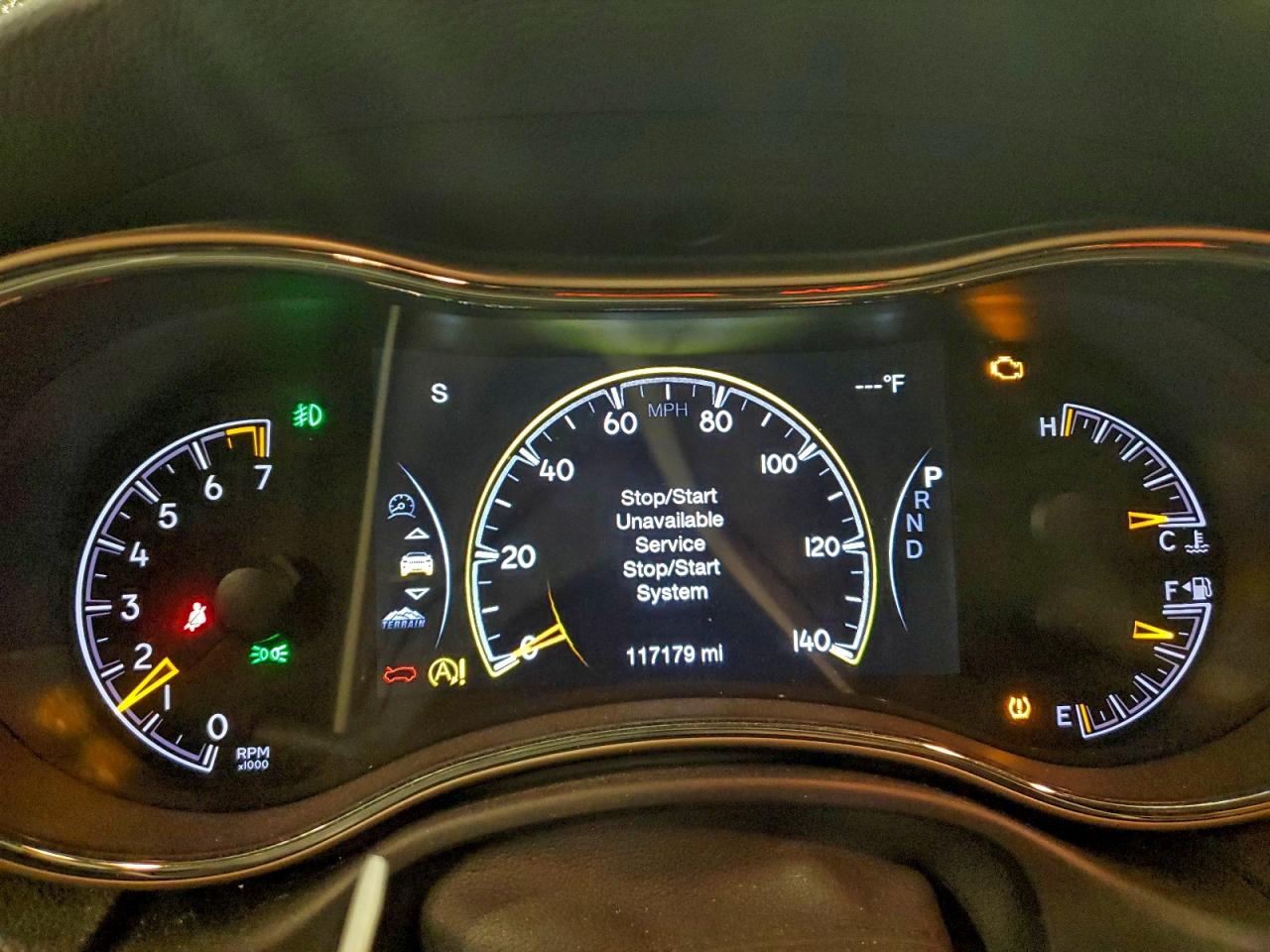 2016 JEEP GRAND CHEROKEE LIMITED photo 9