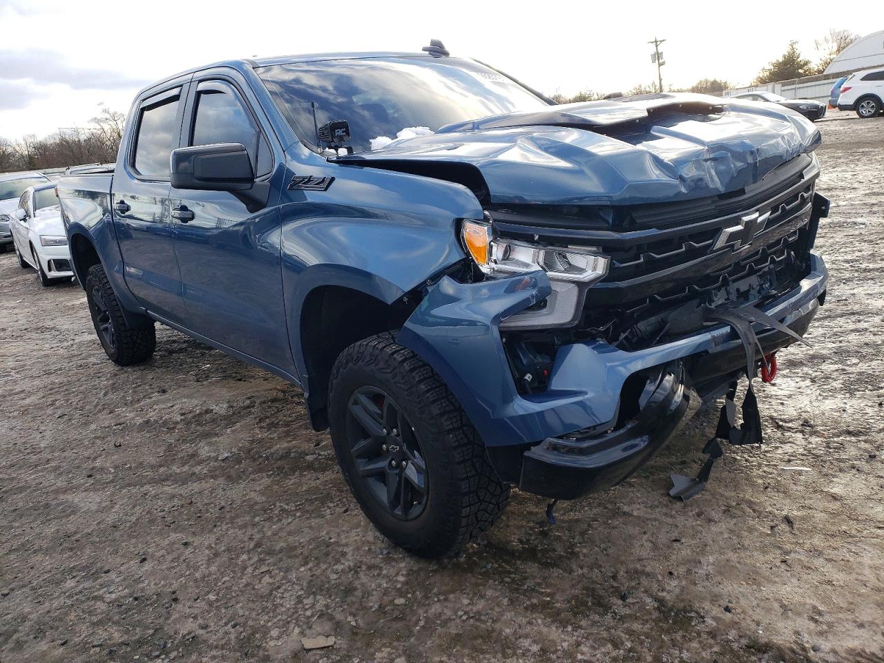 2024 CHEVROLET SILVERADO K1500 LT TRAIL BOSS photo 4