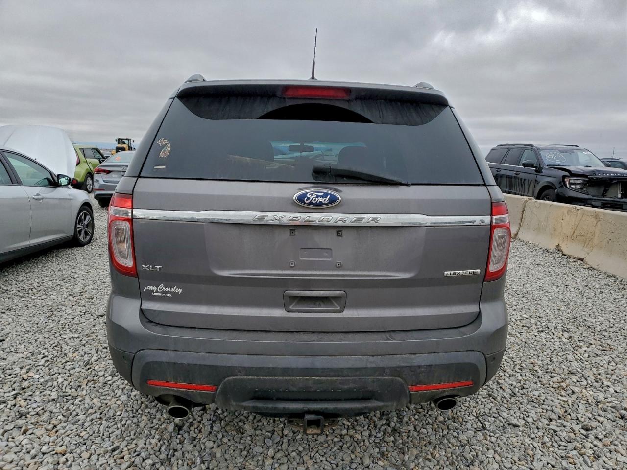 2014 FORD EXPLORER XLT photo 6
