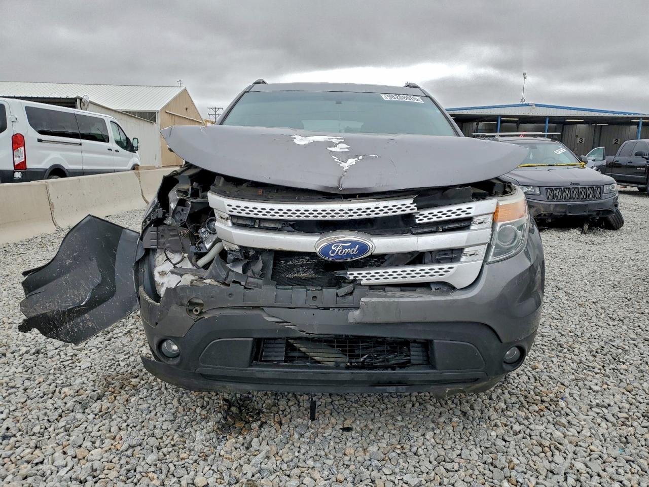 2014 FORD EXPLORER XLT photo 5