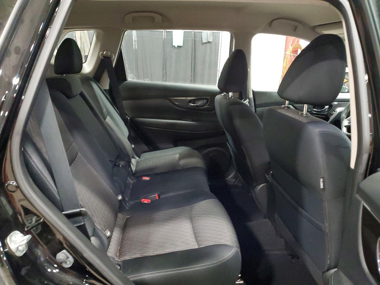 2018 NISSAN ROGUE S photo 11