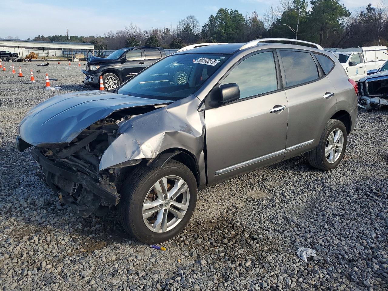 2015 NISSAN ROGUE SELECT S — FRONT END damage — photo 1