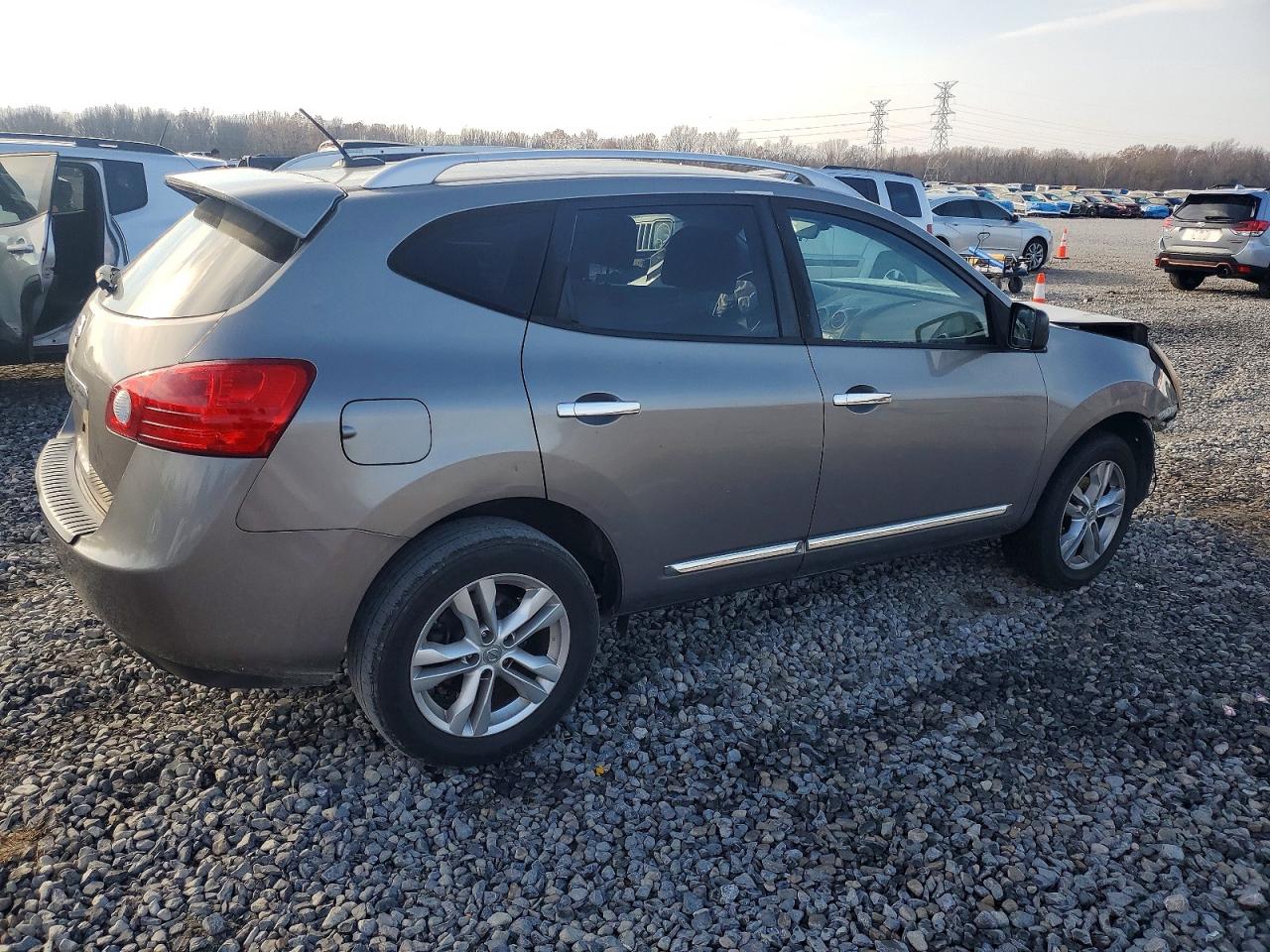 2015 NISSAN ROGUE SELECT S photo 3