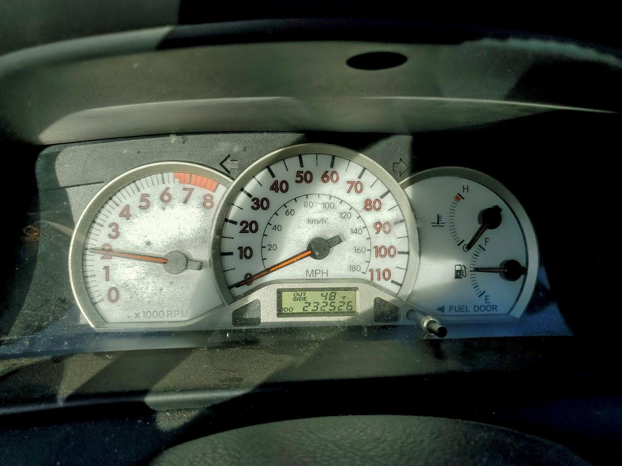 2006 TOYOTA COROLLA CE photo 9