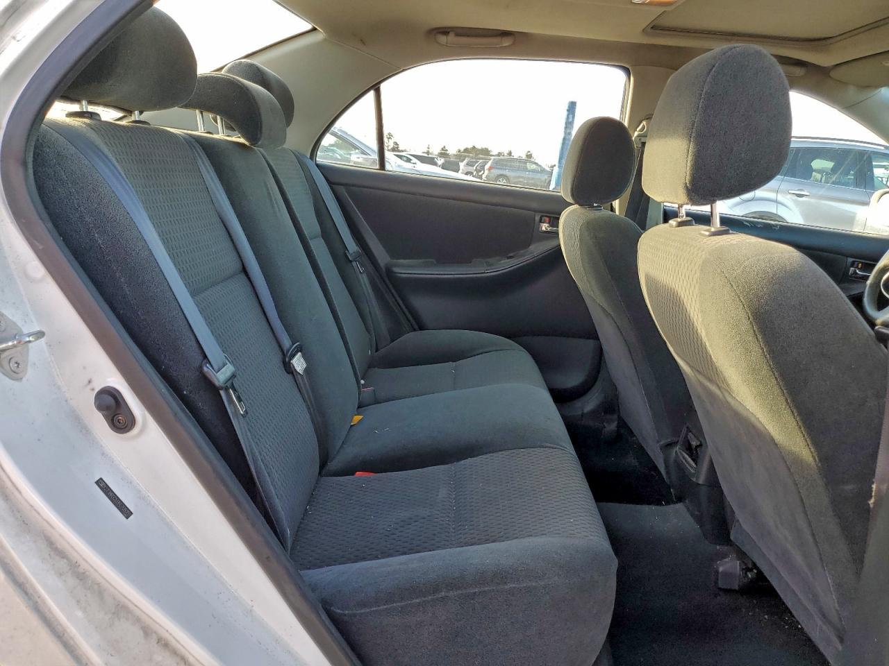 2006 TOYOTA COROLLA CE photo 10