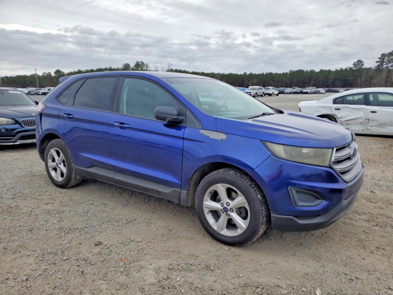 2015 FORD EDGE SE photo 4