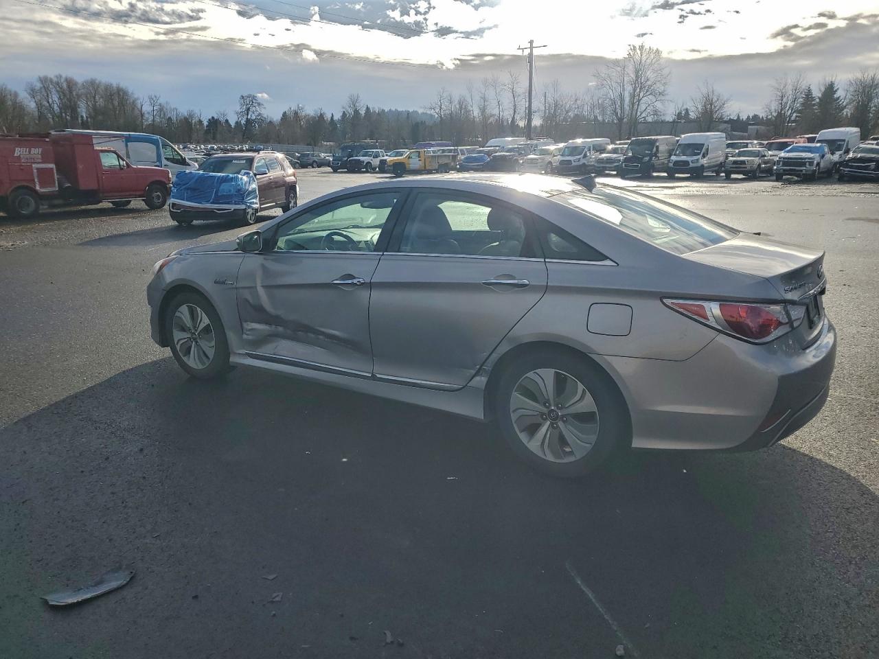 2013 HYUNDAI SONATA HYBRID photo 2